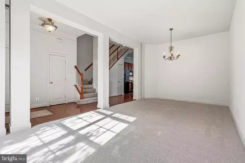 Entry Way - 9227 Ribbon Falls Loop, Bristow, VA 20136 photo 6 of 16