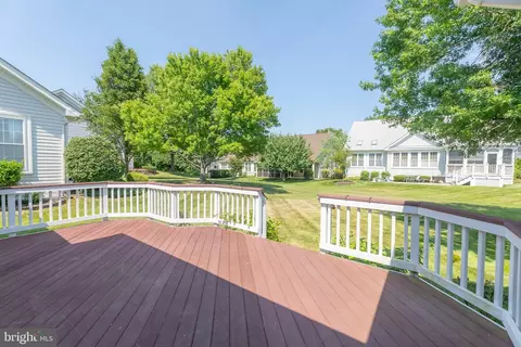 Exterior - 6845 Saddle Run Way, Gainesville, VA 20155 photo 6 of 12