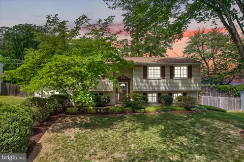 15912 Uppsala Ct, Woodbridge, VA 22191