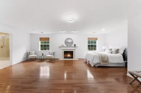 Bedroom - 4740 Angus Dr, Gainesville, VA 20155 photo 1 of 7