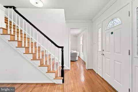 Entry Way - 4740 Angus Dr, Gainesville, VA 20155 photo 2 of 2