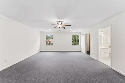 Bedroom - 4740 Angus Dr, Gainesville, VA 20155 photo 5 of 7