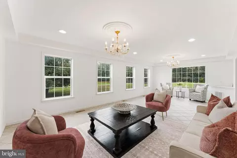Living - 4740 Angus Dr, Gainesville, VA 20155 photo 2 of 11