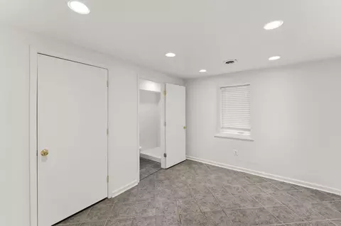 Bedroom - 4740 Angus Dr, Gainesville, VA 20155 photo 6 of 7