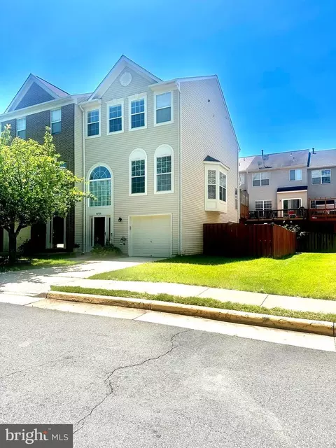 6725 Emmanuel Ct, Gainesville, VA 20155