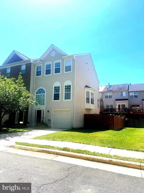 6725 Emmanuel Ct, Gainesville, VA 20155