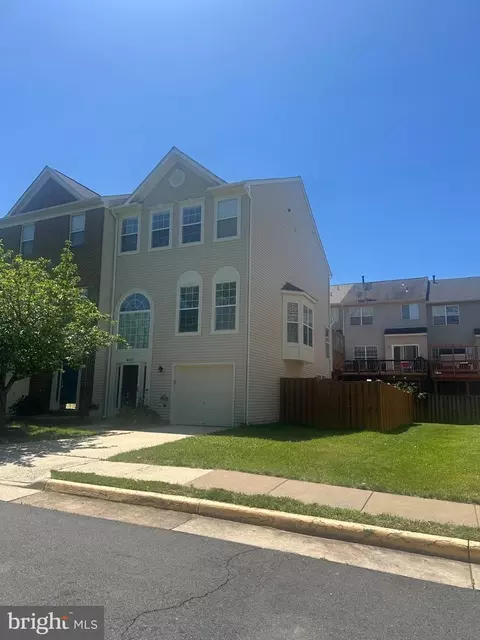 6725 Emmanuel Ct, Gainesville, VA 20155
