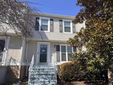 2880 Madeira Ct #17-3, Woodbridge, VA 22192