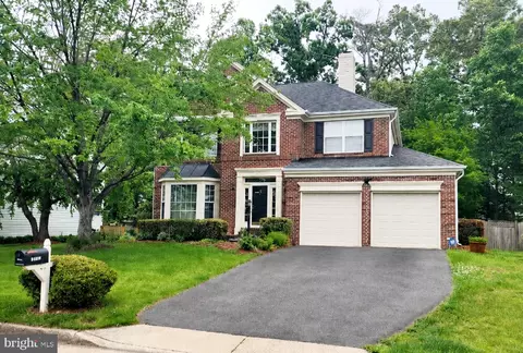 13659 Bridlewood Dr, Gainesville, VA 20155