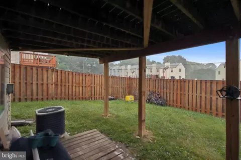 Exterior - 14736 Winding Loop, Woodbridge, VA 22191 photo 2 of 3