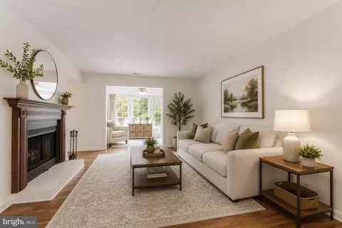 12146 Cardamom Dr #12146, Woodbridge, VA 22192