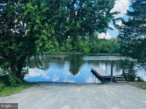 View/Area - 6153 River Forest Dr, Manassas, VA 20112 photo 1 of 3