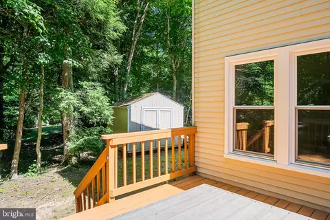 Exterior - 6153 River Forest Dr, Manassas, VA 20112 photo 9 of 15