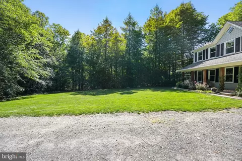 Exterior - 6153 River Forest Dr, Manassas, VA 20112 photo 3 of 15