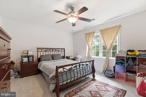 Bedroom - 13301 Dumfries Rd, Manassas, VA 20112 photo 6 of 7