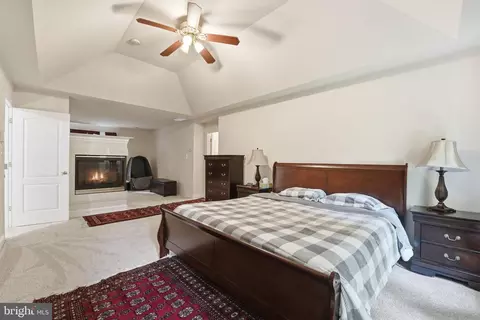 Bedroom - 13301 Dumfries Rd, Manassas, VA 20112 photo 5 of 7