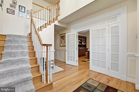 Entry Way - 13301 Dumfries Rd, Manassas, VA 20112 photo 2 of 4