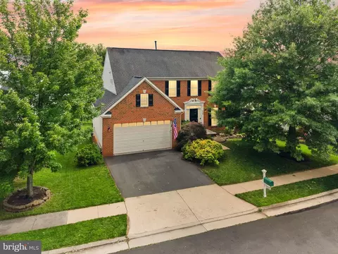 6726 Edgartown Way, Gainesville, VA 20155