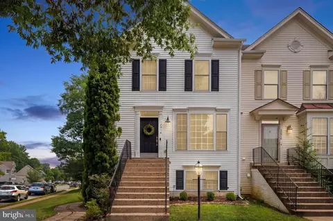 12918 Hyannis Ln, Woodbridge, VA 22193