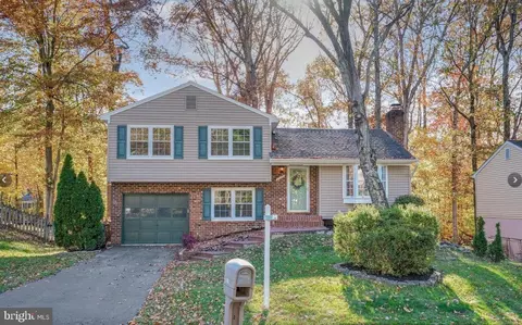 2941 Fox Tail Ct, Woodbridge, VA 22192