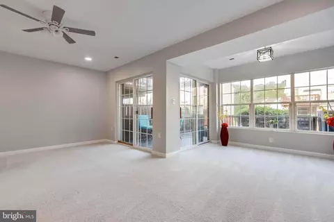 Living - 15641 Plain Dealing Pl, Manassas, VA 20112 photo 6 of 7