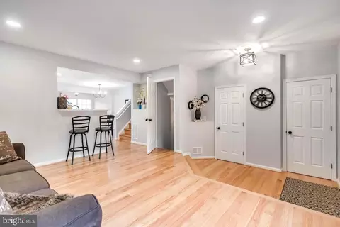 Entry Way - 15641 Plain Dealing Pl, Manassas, VA 20112 photo 3 of 7