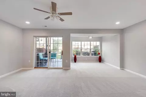 Living - 15641 Plain Dealing Pl, Manassas, VA 20112 photo 5 of 7