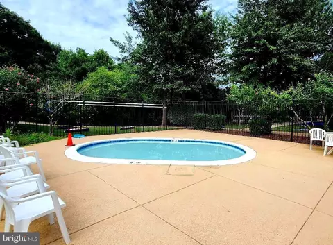 Exterior - 15641 Plain Dealing Pl, Manassas, VA 20112 photo 10 of 11