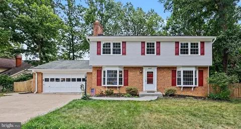 Exterior - 4497 Peach Ct, Dumfries, VA 22025 photo 2 of 7
