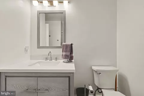 Bath - 4497 Peach Ct, Dumfries, VA 22025 photo 1 of 4