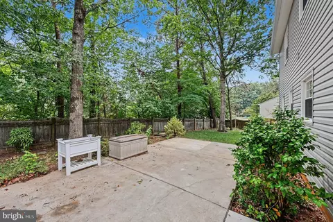 Exterior - 4497 Peach Ct, Dumfries, VA 22025 photo 5 of 7