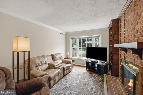 Living - 4497 Peach Ct, Dumfries, VA 22025 photo 3 of 5