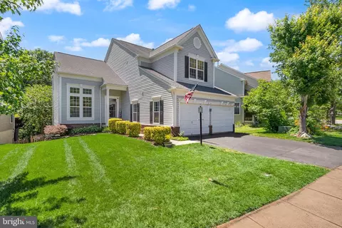 6050 Smooth Stone Pl, Haymarket, VA 20169