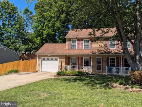 5702 Sailstone Ln, Woodbridge, VA 22193