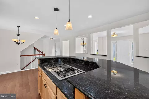 Kitchen - 10095 Post Oak Ter, Manassas, VA 20110 photo 6 of 6