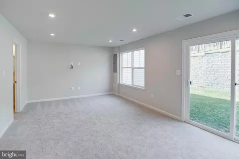 Other - 18297 Summit Pointe Dr, Triangle, VA 22172 photo 8 of 11
