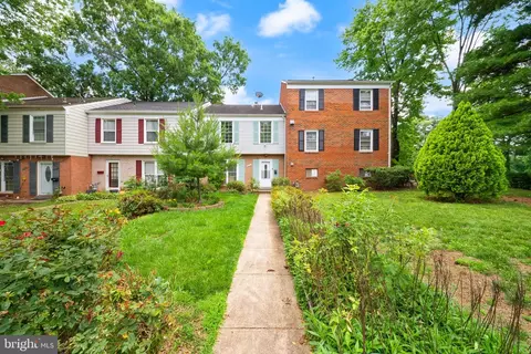 7379 Colton Ln, Manassas, VA 20109