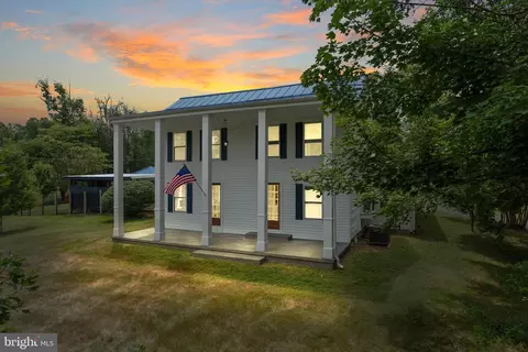 7105 Signal Hill Rd, Manassas, VA 20111