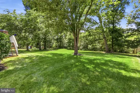 Exterior - 5484 Heredity Ln, Gainesville, VA 20155 photo 7 of 7