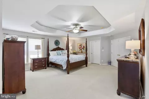 Bedroom - 5484 Heredity Ln, Gainesville, VA 20155 photo 2 of 6