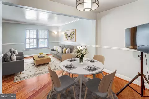 Dining - 15242 Streamside Ct, Dumfries, VA 22025 photo 1 of 2