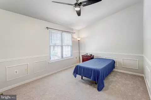 Bedroom - 15242 Streamside Ct, Dumfries, VA 22025 photo 2 of 4