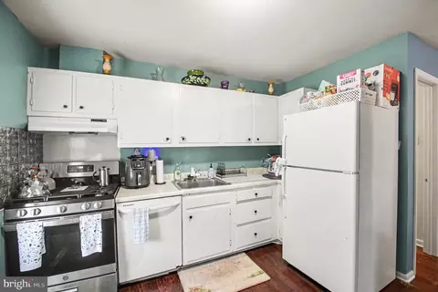 Kitchen - 10100 Tasker Dr, Manassas, VA 20109 photo 1 of 1