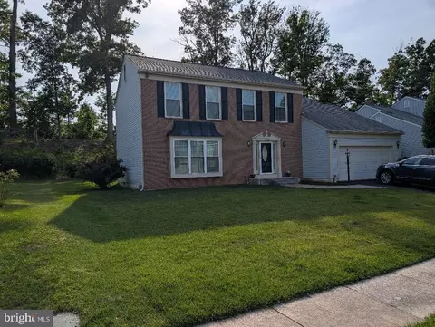 13220 Oak Farm Dr, Woodbridge, VA 22192