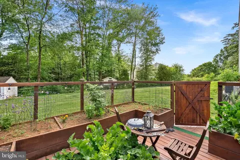10308 Godwin Dr, Manassas, VA 20110 photo 65