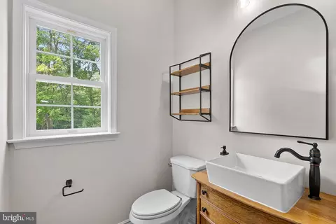 10308 Godwin Dr, Manassas, VA 20110 photo 34