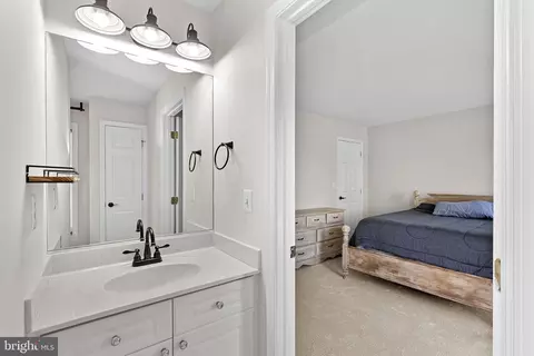 10308 Godwin Dr, Manassas, VA 20110 photo 53