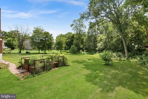 10308 Godwin Dr, Manassas, VA 20110 photo 64