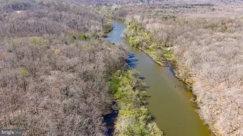 View/Area - 8701 Sinclair Mill Rd, Manassas, VA 20112 photo 8 of 14