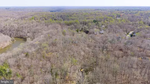 View/Area - 8701 Sinclair Mill Rd, Manassas, VA 20112 photo 12 of 14